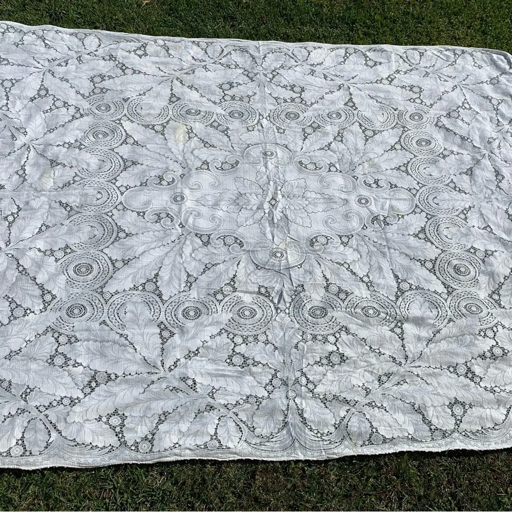 Table cloth